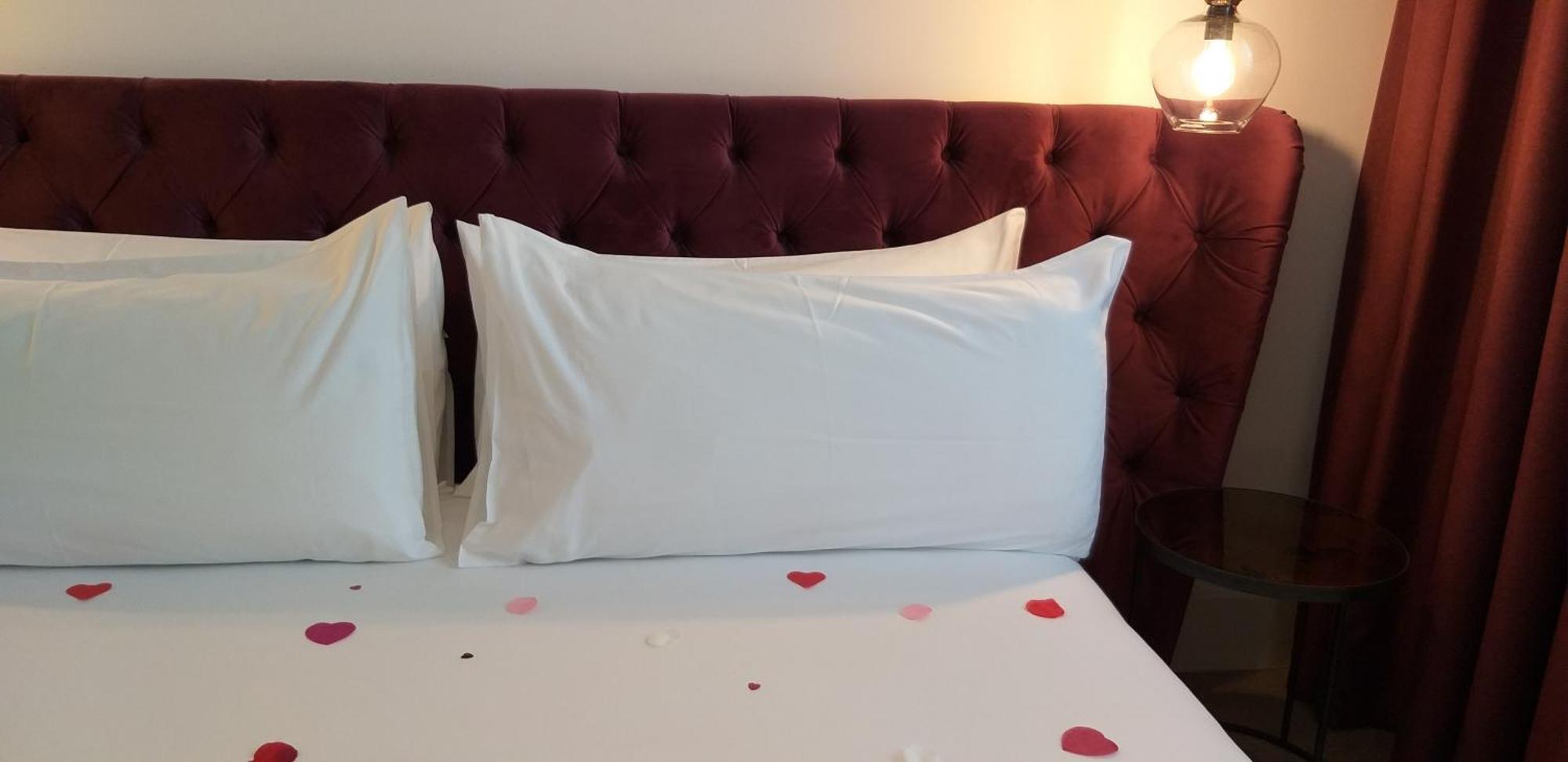 Hotel Ginkgo - Spa Biloba แก็งแปร์ ภายนอก รูปภาพ