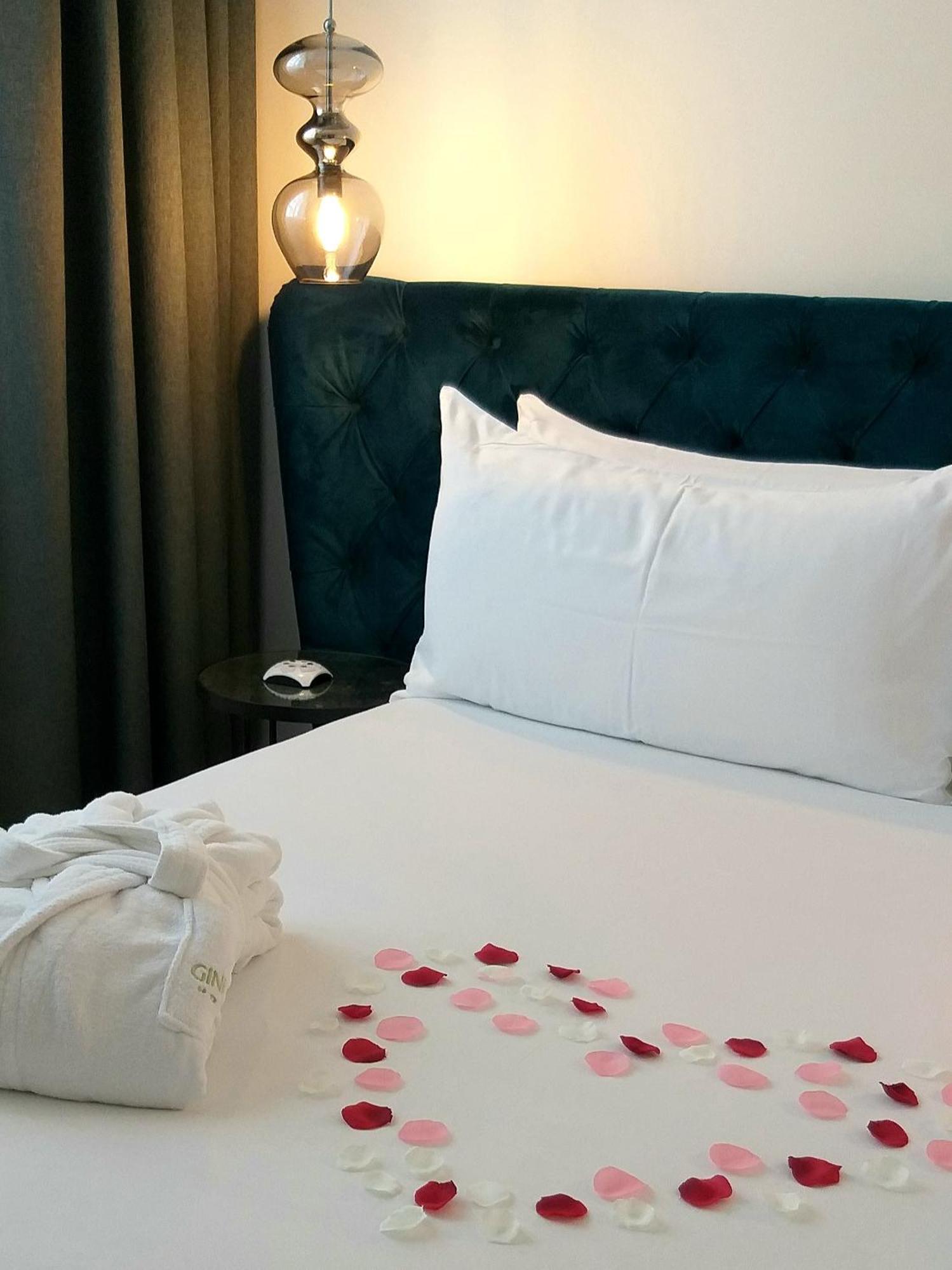 Hotel Ginkgo - Spa Biloba แก็งแปร์ ภายนอก รูปภาพ